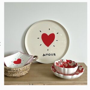 Plateau rond cœur rouge