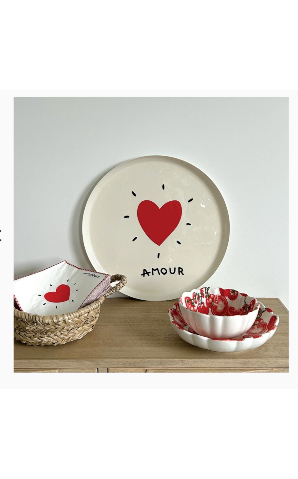 Plateau rond cœur rouge