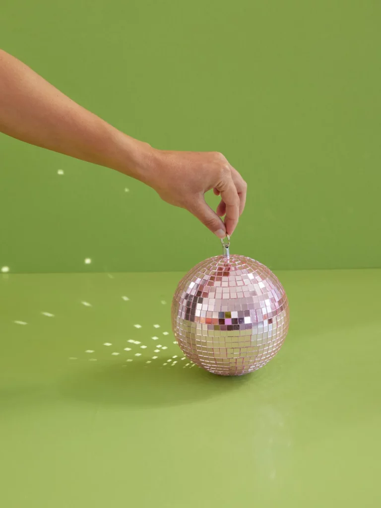 boule-disco-rose