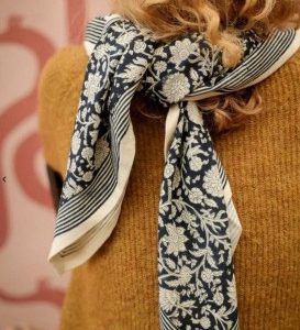 foulard-grand-format-anjali-encre