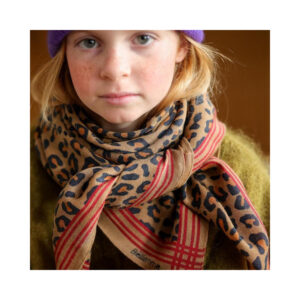 foulard-en-laine-grand-format-leopard-camel-bellemme-collection
