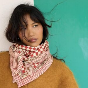 foulard-grand-format-damier-grenat