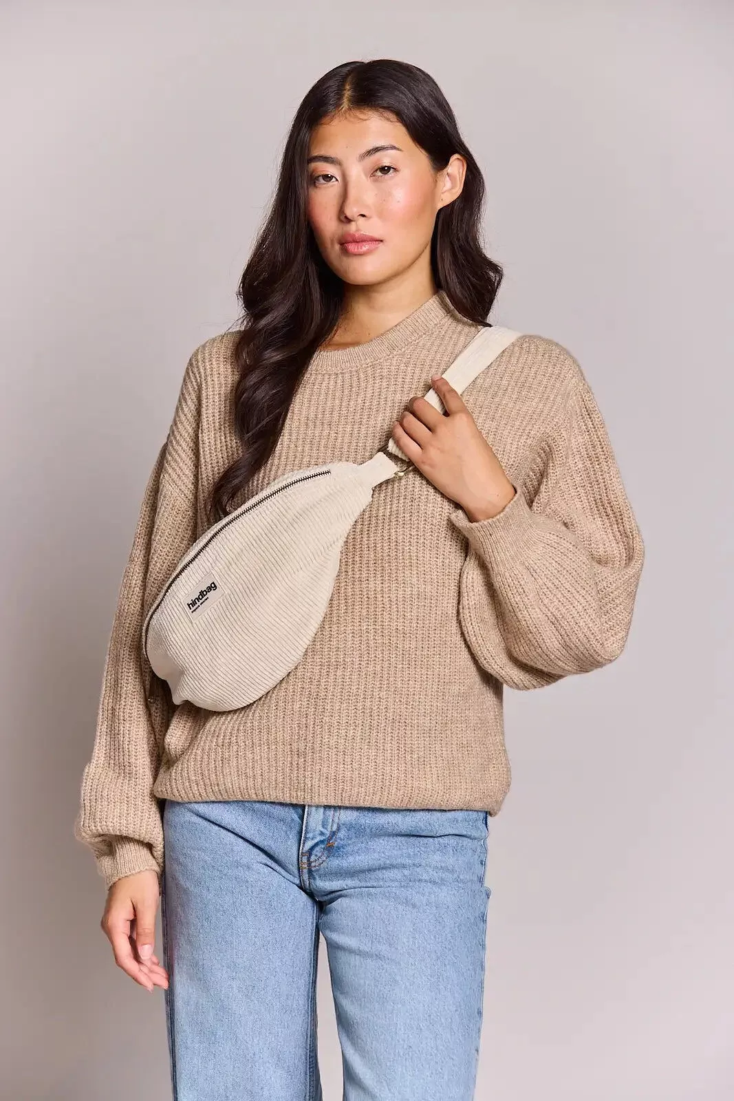 hindbag-sac-banane-sacha-velours