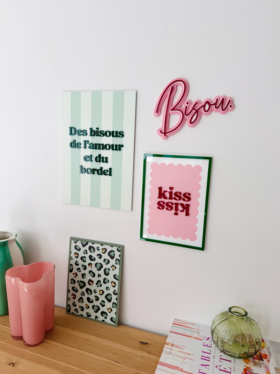 enseigne murale plexiglas Bisou rouge et rose – Image 4