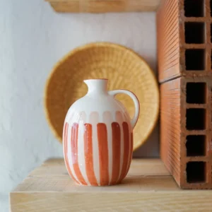 pichet-ceramique-raye-terracotta-et-rose